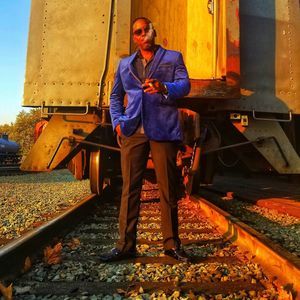 Meet your Posher, Lanier